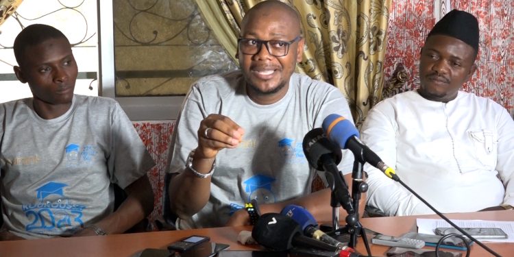 5ème édition / 224objectifbac : des enseignants volontaires débarquent à Kouroussa 1 ALI KONDE