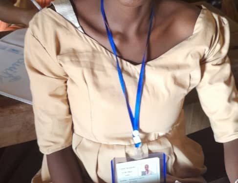 Éducation : Rayanatou KANTÉ accouche et poursuivi son BEPC à Télémélé 1 Éducation : Rayanatou KANTÉ accouche et poursuivi son BEPC à Télémélé