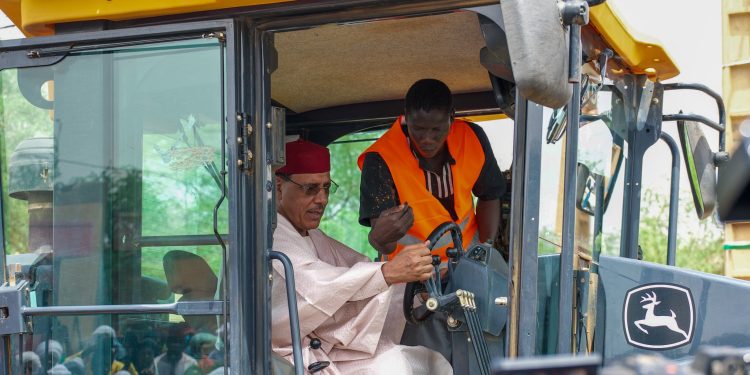 Tentative de coup d’État au Niger : la toute première réaction de la présidence de la République
