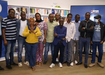 Des journalistes au centre americain