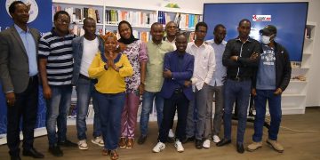 Des journalistes au centre americain