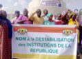 Niamey : Bazoum toujours détenu, des civiles lui apportent du soutien