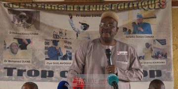 (Glissement du calendrier) en Guinée : « Ils vont trouver le RPG-AEC sur leur chemin », prévient Saloum Cissé