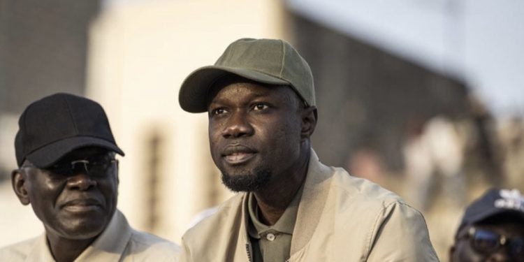 Sénégal : l'addition devient salée pour Ousmane Sonko, il est inculpé et le PASTEF dissout 1 Screenshot 20230728 224929 Gallery