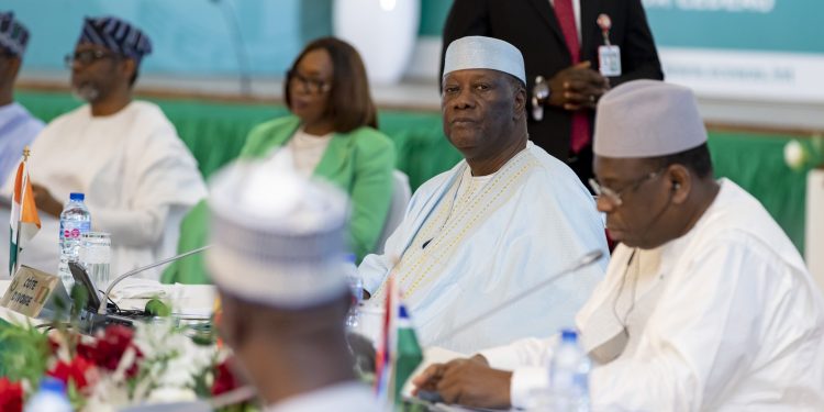 Solidarité contre le Coup d'État au Niger: Alassane Ouattara parle! 1 Solidarite contre les putchistes