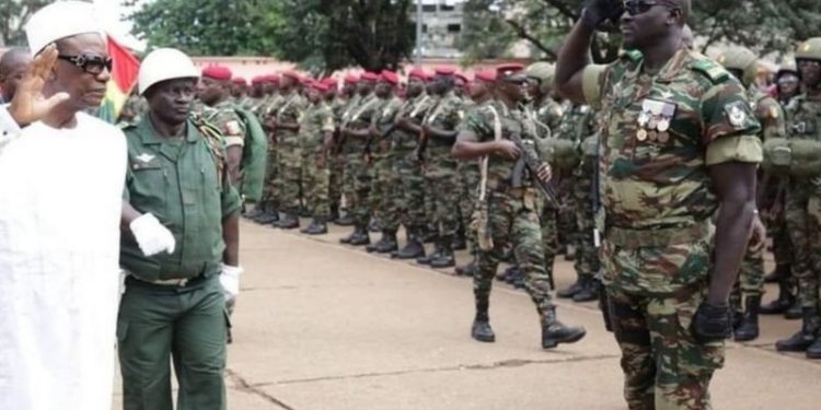 𝑷𝒓𝒐𝒄è𝒔 𝒅𝒆 𝒍𝒂 𝒅é𝒎𝒐𝒄𝒓𝒂𝒕𝒊𝒆 𝒆𝒏 𝑨𝒇𝒓𝒊𝒒𝒖𝒆 : 𝑫𝒐𝒖𝒎𝒃𝒐𝒖𝒚𝒂 𝒔𝒖𝒓 𝒍𝒆𝒔 𝒕𝒓𝒂𝒄𝒆𝒔 𝑑𝑒 𝑪𝒐𝒏𝒅é ? ( Facely Konaté) 1 20230923 105624