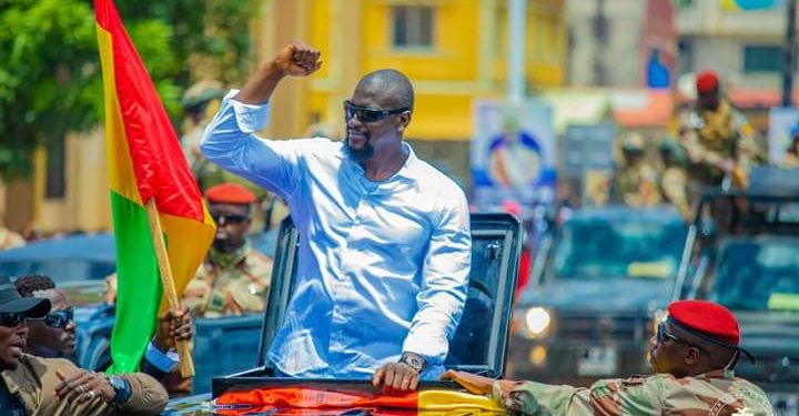 Guinée : « N'est-il pas temps de demander le départ des putschistes du 05 septembre 2021 … ? » (Opinion) 1 Colonel Mamadi Doumabouya