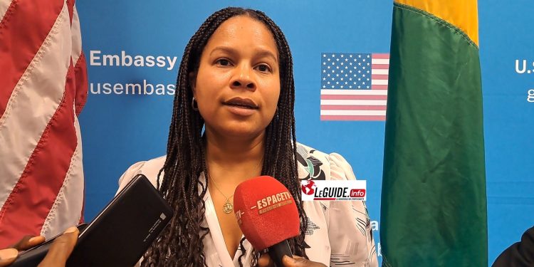 Droit de l'homme : le pouvoir de la narration vu par Kryssandra Heslop 1 KRYSSANDRA HESLOP EXPERTE DE DROITS DE LHOMME