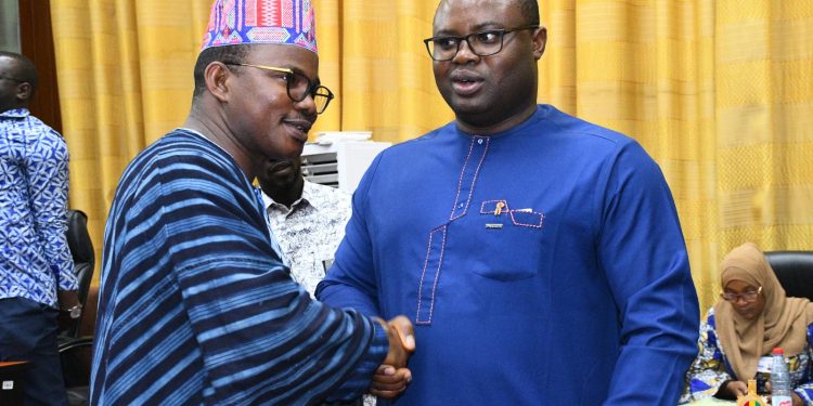 LFI 2024 : Dr DANSA KOUROUMA convoque à nouveau une plénière (P/CNT) 1 Dr DANSA KOUROUMA ET Dr BERNARD GOUMOU