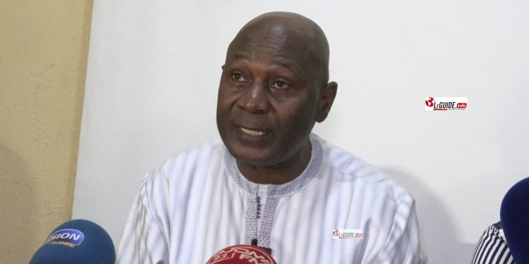 Guinée: "des mesures urgentes s'imposent..., si cela n'est pas déjà trop tard" (Abdourahmane Sanoh) 1 ABDOULAHAMANE SANOH