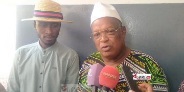 Les camarades secretaires generaux Amadou Diallo CNTG et Sekou Jamal Pendessa SSPPG OK