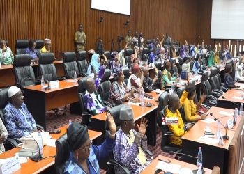 CNT ADOPTENT DES CONVENTIONS