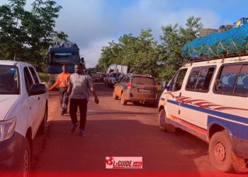 Urgent : la circulation est bloquée à l’entrée de Pita par des manifestants (dépêche)