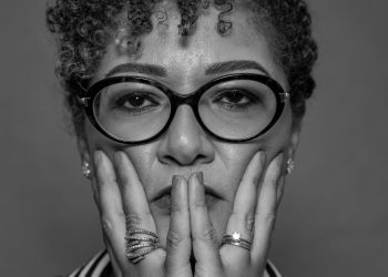 Face aux conflits meurtriers : Amina Abou KHALIL brise le silence et interpelle l’humanité