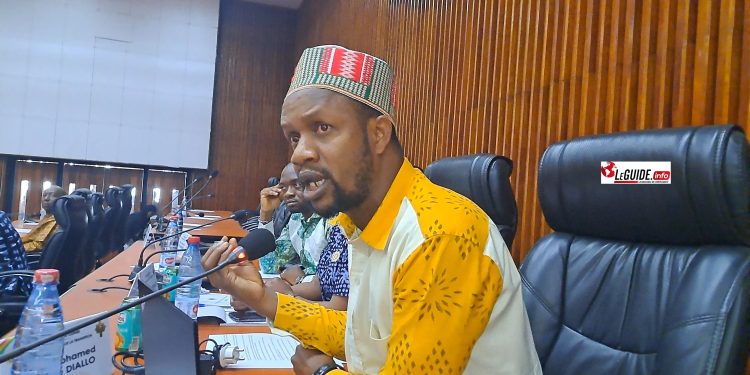 Transition et artistes ‘’démagogues” en Guinée : Mamadou THUG fâché ! 1 Transition et artistes ‘’démagogues” en Guinée : Mamadou THUG fâché !