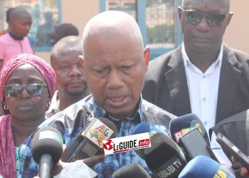  Boubacar Yacine  Diallo  en colère contre des radios clandestines : « nous les fermerons sans hésitation !»