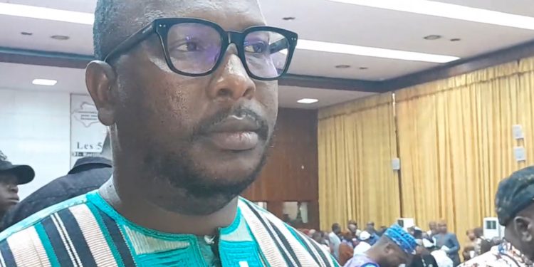 Fin de la transition en Guinée : un conseiller national se démarque 1 Fin de la transition en Guinée : un conseiller national se démarque