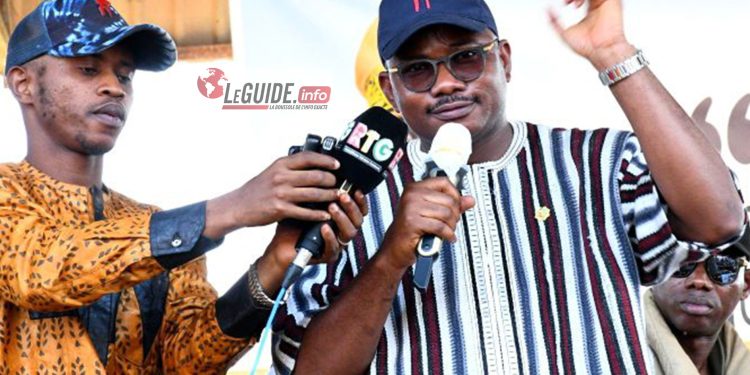 L'engagement des conseillers nationaux : un dévouement patriotique au service de la transition 1 L’engagement des conseillers nationaux : un dévouement patriotique au service de la transition