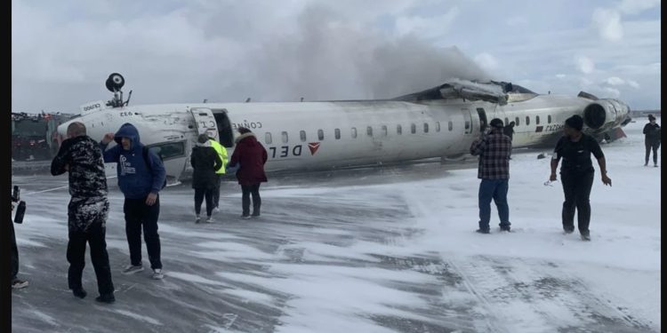 Toronto (Canada) : un miraculé crash d’avion signalé 1 Toronto (Canada) : un miraculé crash d’avion signalé