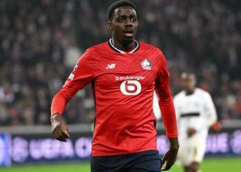France-Belgique : Bayo file au Royal Antwerp en prêt sans …