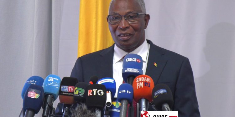Départ, Gestion, Élections, Infos, Intox : le PM Bah Oury savait tout
