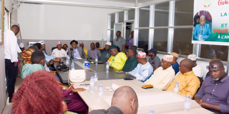 Politique : soutien au Gl Doumbouya à Conakry, le nombre de places revu à la baisse  
