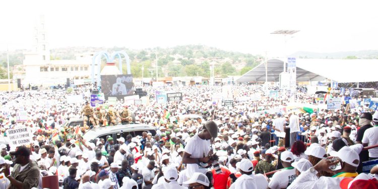 En direct de Mamou : les moments forts de la mobilisation du soutien au Général Doumbouya