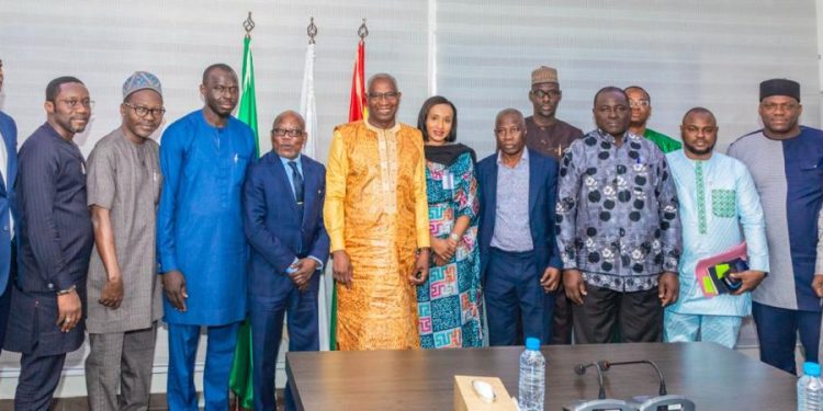 Guinée : la CEDEAO réaffirme son soutien aux militaires pour un retour à la normale 1 Guinée : la CEDEAO réaffirme son soutien aux militaires pour un retour à la normale