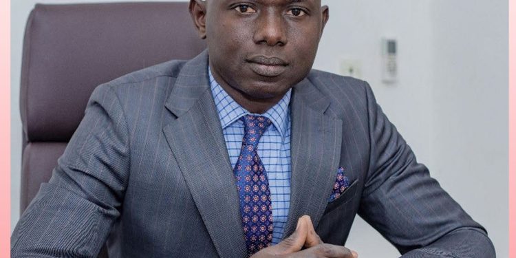 DPJ : le journaliste Thierno Amadou M'Bonet Camara retenu suite à une plainte pour "diffamation" 1 DPJ : le journaliste Thierno Amadou M’Bonet Camara retenu suite à une plainte pour « diffamation »