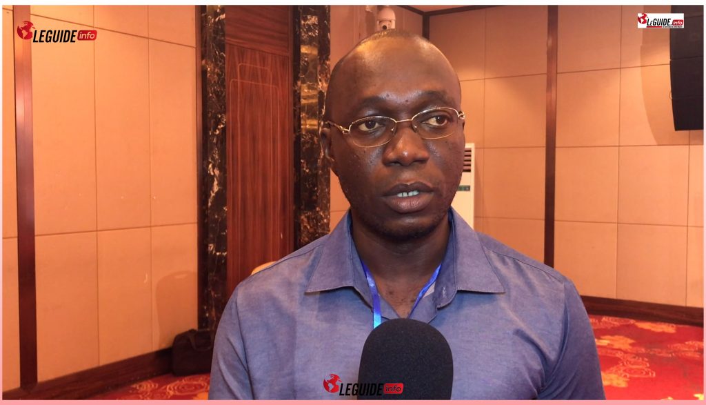 Ambassade des USA & Google Hustle Academy : 80 jeunes guinéens certifiés à l’utilisation de l’IA 3 Bangaly Bachir Camara recipiandaire