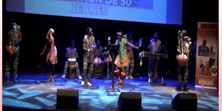 Culture : “initiation de 50 jeunes défavorisés à 5 instruments traditionnels en voie de disparition” 1 Culture : “initiation de 50 jeunes défavorisés à 5 instruments traditionnels en voie de disparition”