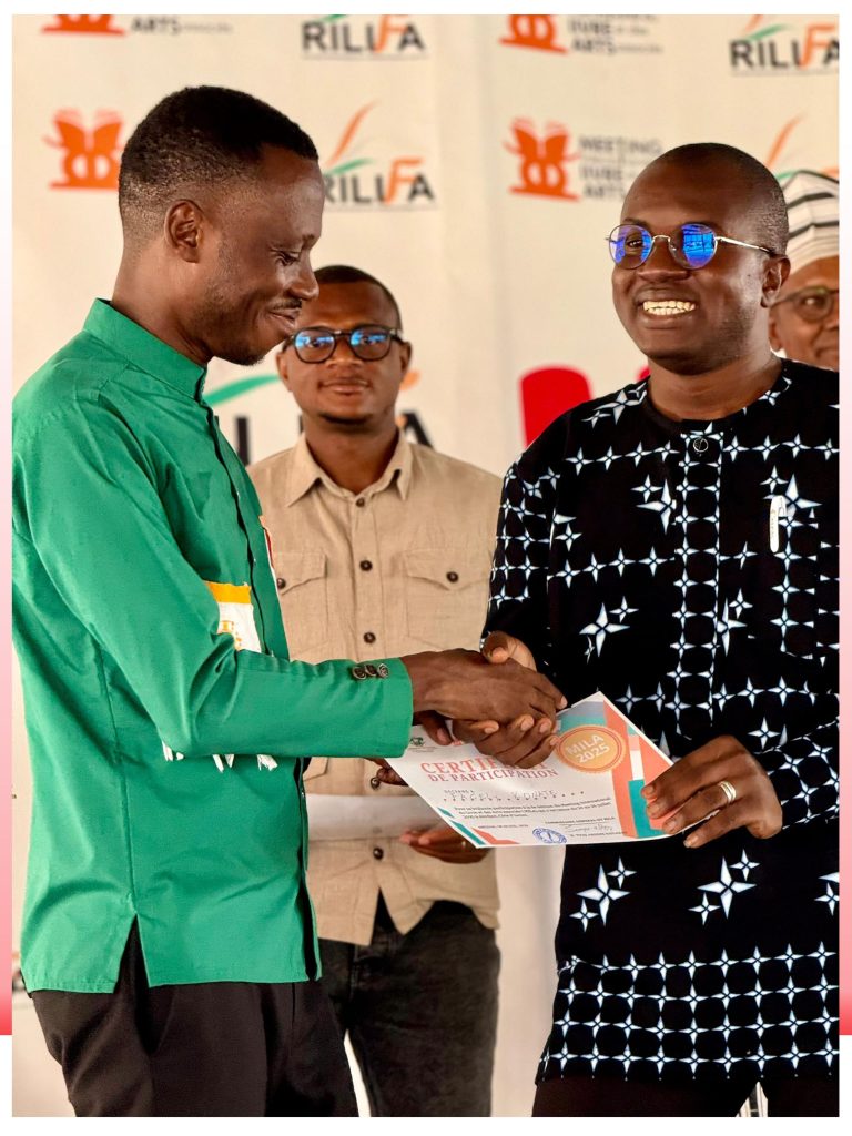 Abidjan : le guinéen Facely Konaté rafle le Prix MILA des Arts Associés 2025 3 FACELY KONATE