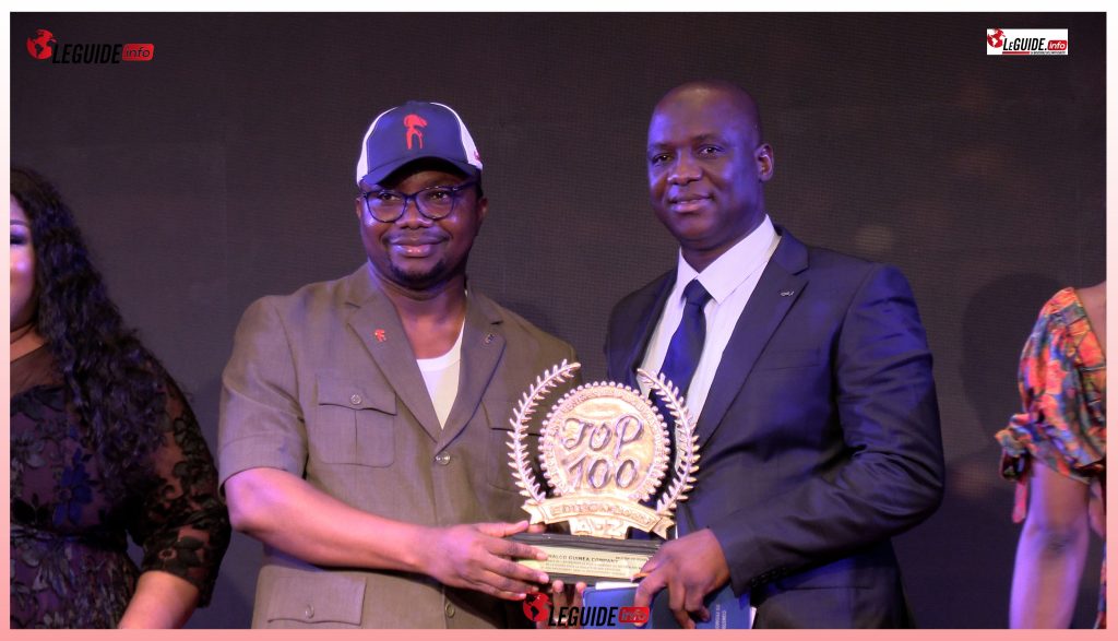 PETIT OUSTE AU GALA DU TOP 100 DES ENTREPRISES LES PLUS DYNAMIQUES DE GUINEE 1