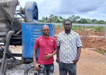 Kouroussa : les travaux du centre culturel Hamana à l’arrêt depuis deux mois, les artistes s’impatientent