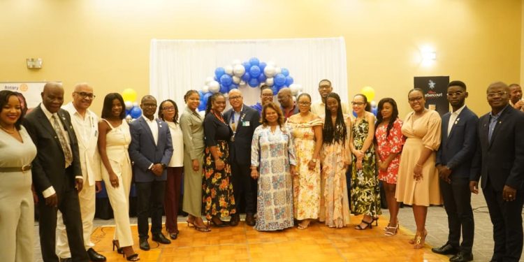 Jubilé d'émeraude : Le Rotary Club Pétion-Ville Sud célèbre 5 ans de solidarité et d'excellence 1 Jubilé d’émeraude : Le Rotary Club Pétion-Ville Sud célèbre 5 ans de solidarité et d’excellence