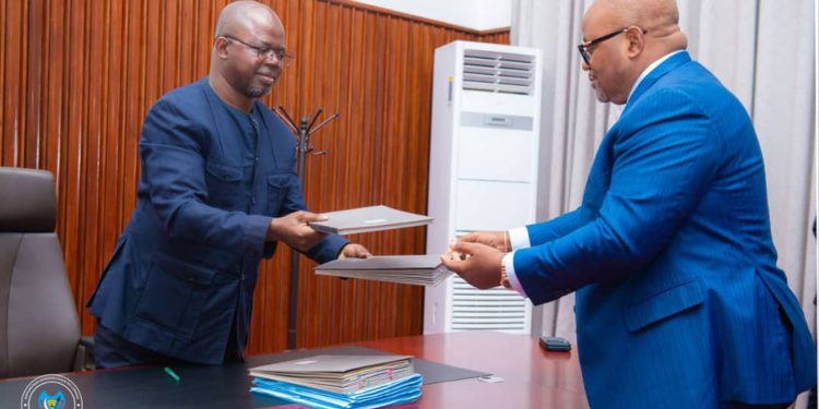 RDC-Assemblée Nationale : Aimé Boji Sangara nouveau président du bureau de la chambre basse du parlement 1 RDC-Assemblée Nationale : Aimé Boji Sangara nouveau président du bureau de la chambre basse du parlement