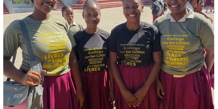 Miragoâne : Une journée d'éveil et de lecture au Collège Frère Enel Clérismé 1 Miragoâne : Une journée d’éveil et de lecture au Collège Frère Enel Clérismé