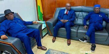 Présidentielle en Guinée : arrivée à Conakry du chef de la mission d&rsquo;observation électorale de la CEDEAO
