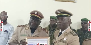 Changement de Commandement : Passation de Service à Kouroussa entre le Colonel Idrissa Camara et le Colonel Ibrahim Souley Camara