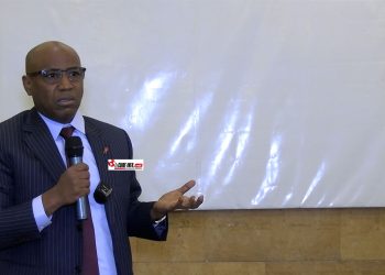    Lourdeur administrative : le « coup de gueule » mémorable du ministre du Budget, Facinet Sylla