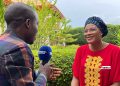 La Ministre Dre Diaka DSidibé et le Journaliste Mamoudou Boulléré Diallo à Labé