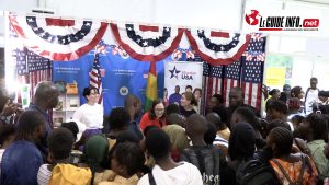 STAND DES USA AUX 72H DU LIVRE À CONAKRY