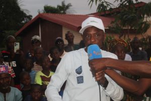 L'ultime journée de campagne : la GMD sans répit à Boké, la confiance mais le contrôle aussi 7 Le cadidat Mamadou Oury Bah ( GMD) à Mobhi