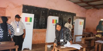 Un bureau de vote à l'école primaire Bakoutoubou de lavage àSangarédi