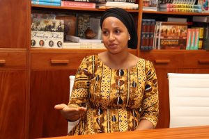 Diplomatie culturelle : Habibatou Bah Doumbouya rentre de 21 jours aux États-Unis avec une vision renouvelée pour la Guinée 3 Mme Doumbouya Habibatou Bah, cofondatrice de Koumakan