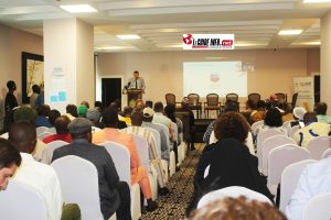 Guinée-Italie : quand la terre rencontre enfin sa technologie 11 Salle de conférence