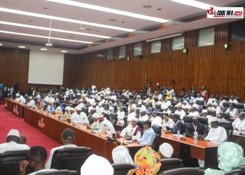Salle de l'hémicycle du Palais du Peuple