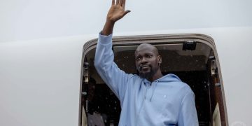 Mamadi Doumbouya, président de la République de Guinée en quittant Conakry ce lundi 03 août 2026