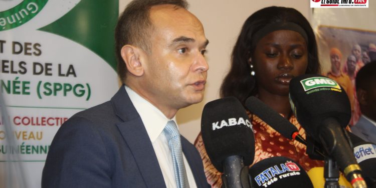 Paulo Barroso Simões, représentant la Délégation de l'Union européenne en Guinée