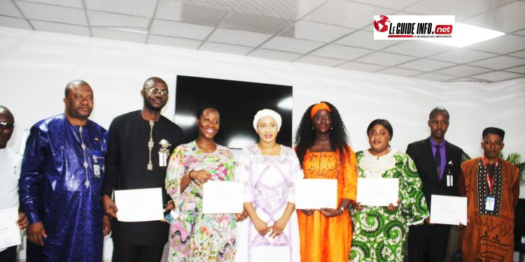 Remise de certificat de formation